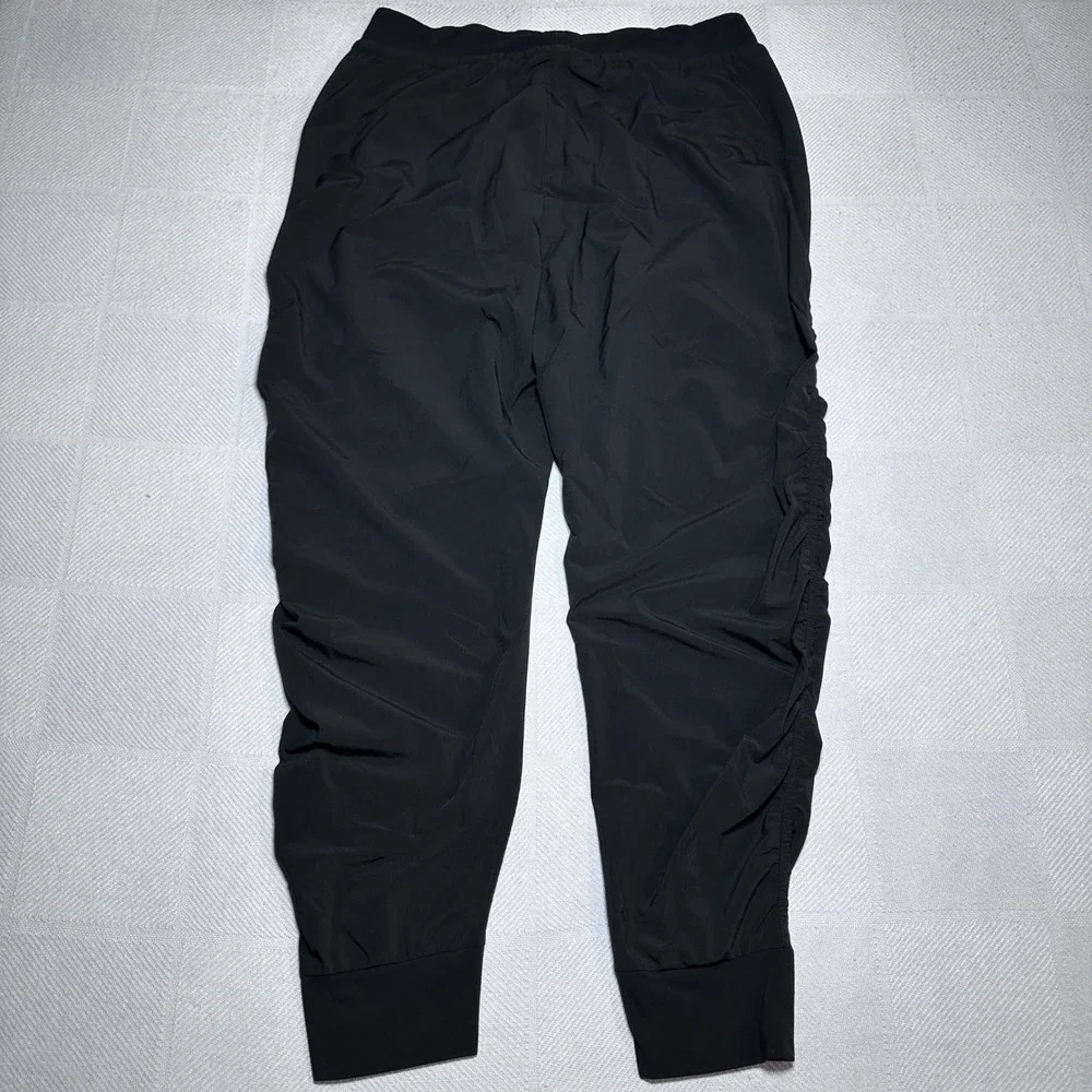Athleta Attitude Pants Womens 10 Ruched Legs Lightweight Stretch Jogger Black - Picture 6 of 13